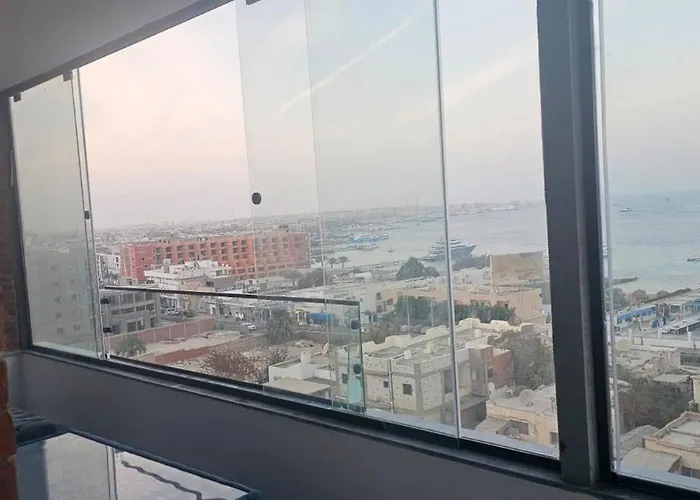 Sea View Penthouse Sea Front Center 11 * Hurghada